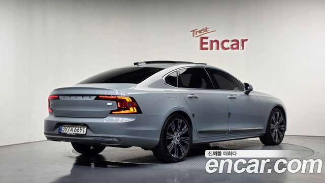 Volvo S90 2024 — photo 2