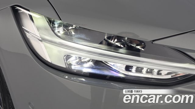 Volvo S90 2024 — photo 8
