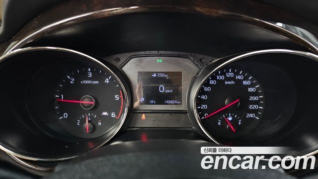 Kia Canival 2019 — photo 11