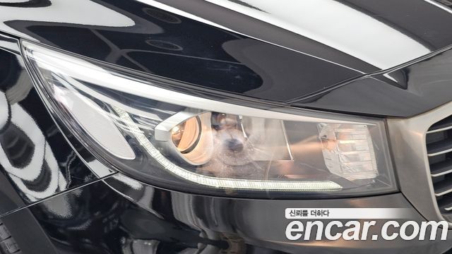 Kia Canival 2019 — photo 8