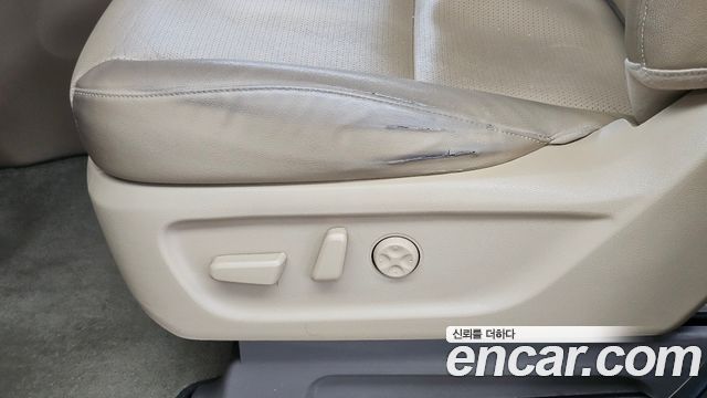 Kia Canival 2019 — photo 16