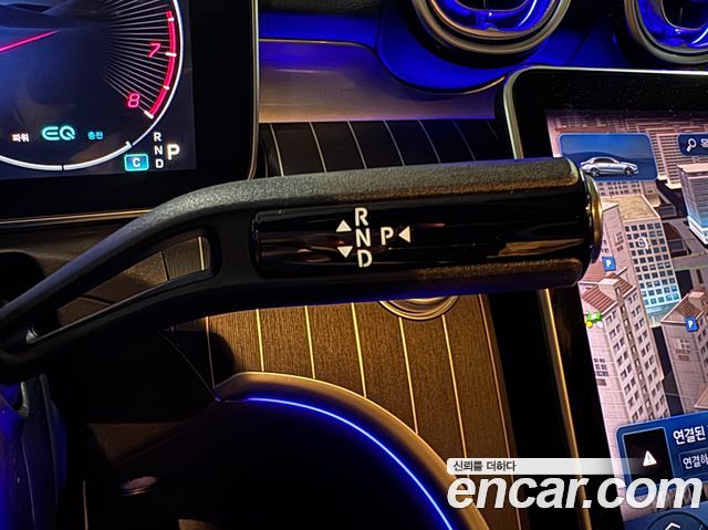 Mercedes-Benz C-Class 2022 — photo 9