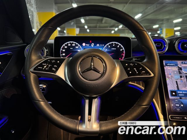 Mercedes-Benz C-Class 2022 — photo 13