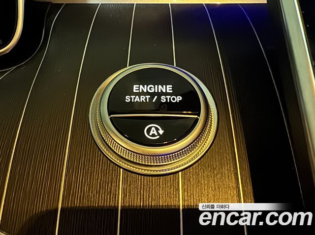 Mercedes-Benz C-Class 2022 — photo 16