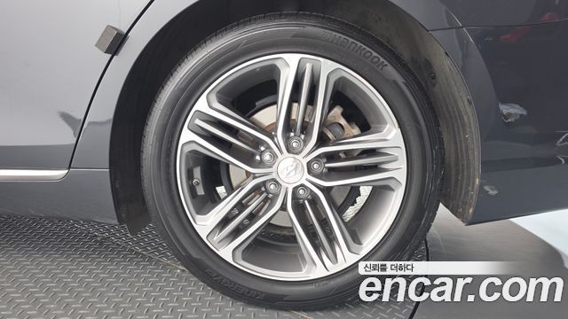 Hyundai Grandeur 2018 — photo 7
