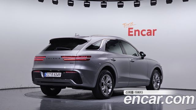 Genesis GV70 2021 — photo 2