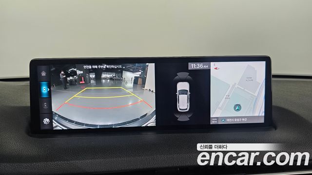 Genesis GV70 2021 — photo 17