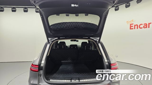 Genesis GV70 2021 — photo 20