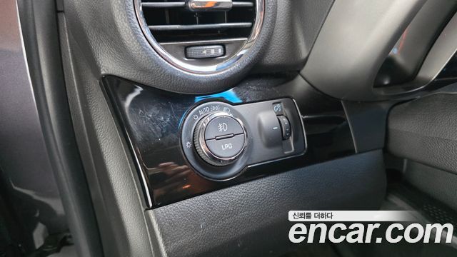 Chevrolet Korea Orlando 2012 — photo 15