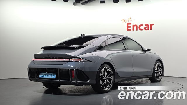 Hyundai Ioniq6 2023 — photo 2