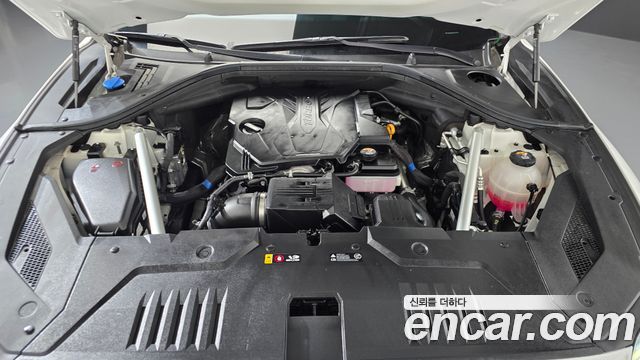 Genesis GV70 2025 — photo 6
