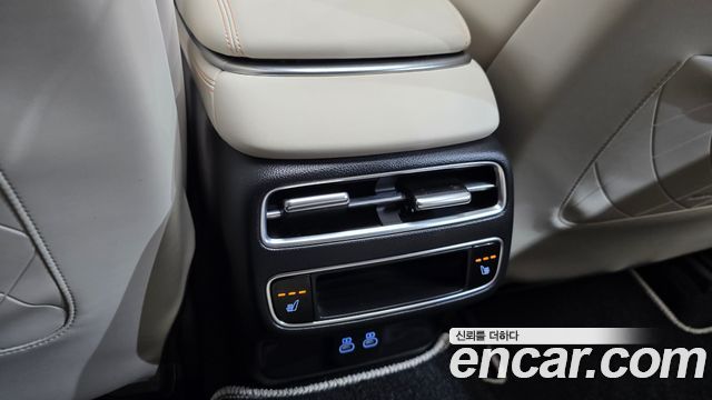 Genesis GV70 2025 — photo 29