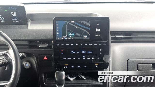 Hyundai Staria 2022 — photo 21