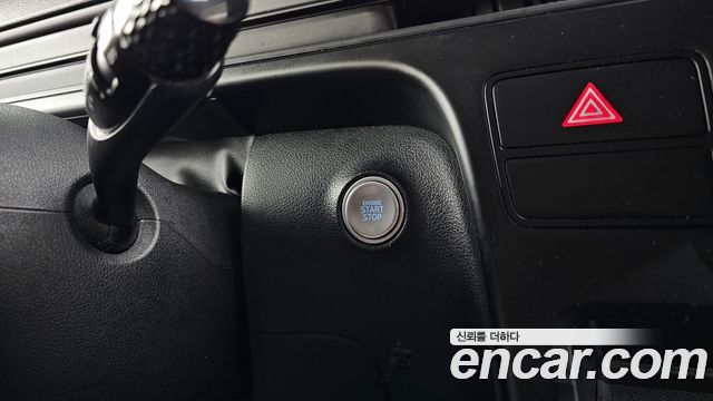 Hyundai Staria 2022 — photo 28