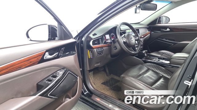 Kia K7 2016 — photo 13