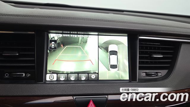 Kia K7 2016 — photo 22