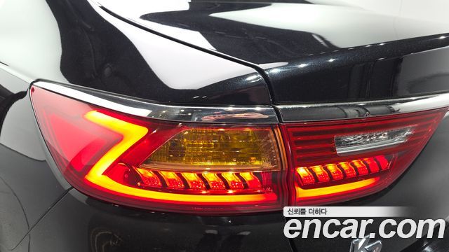 Kia K7 2016 — photo 9