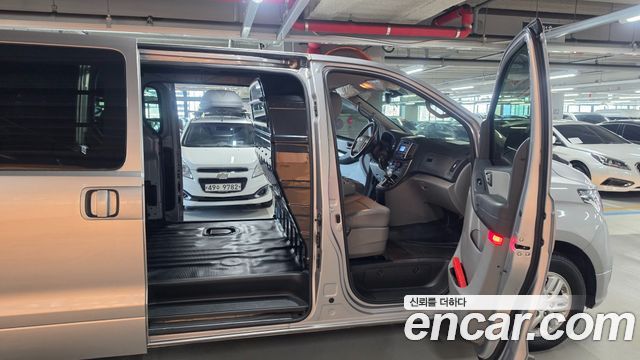 Hyundai Starex 2021 — photo 20
