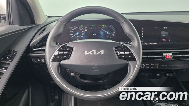 Kia Niro 2023 — photo 19