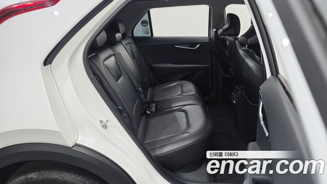 Kia Niro 2023 — photo 23