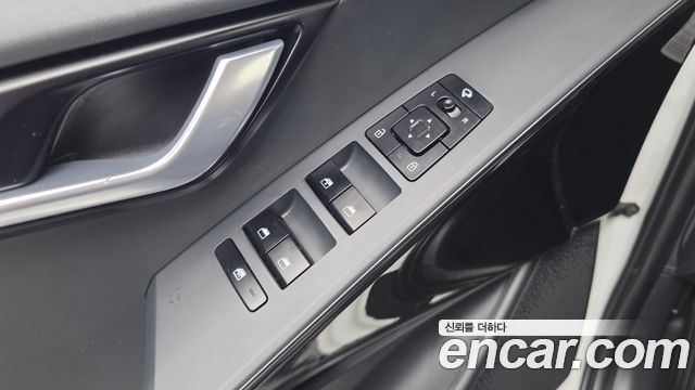 Kia Niro 2023 — photo 27