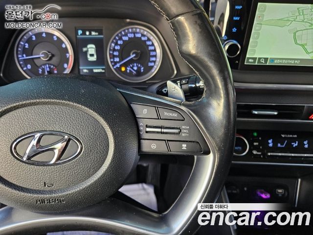 Hyundai Sonata 2022 — photo 11