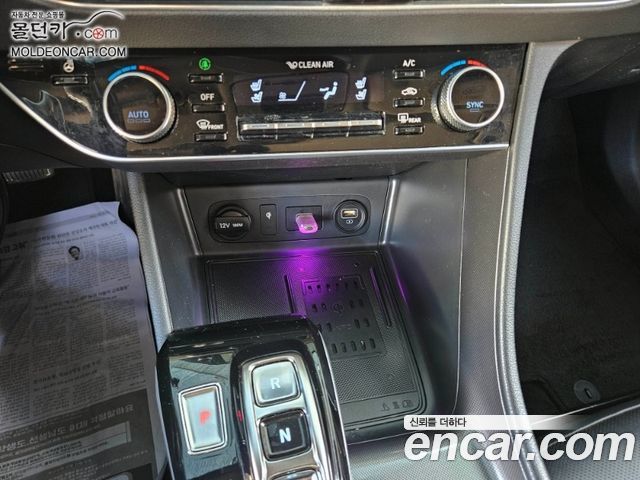 Hyundai Sonata 2022 — photo 12