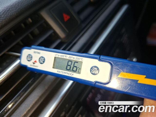 Nissan Leaf 2019 — photo 16