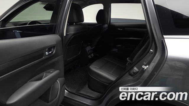Renault Korea QM6 2023 — photo 16