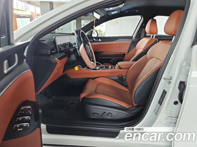 Kia K5 2026 — photo 8