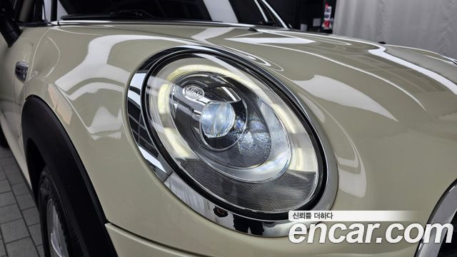 Mini Cooper 2018 — photo 8