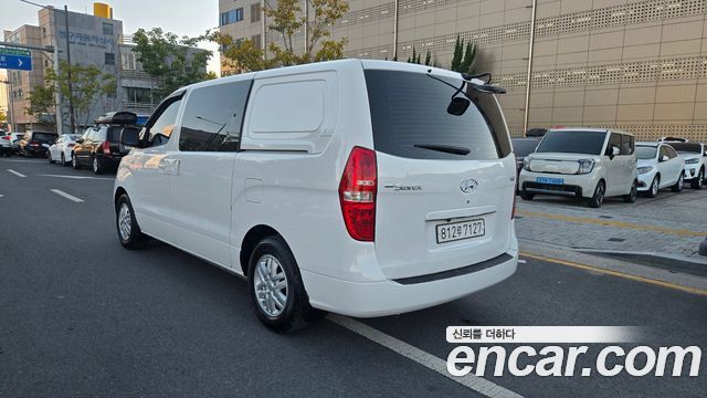 Hyundai Starex 2019 — photo 4
