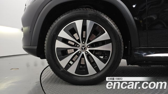 Mercedes-Benz GLE-Class 2024 — photo 5