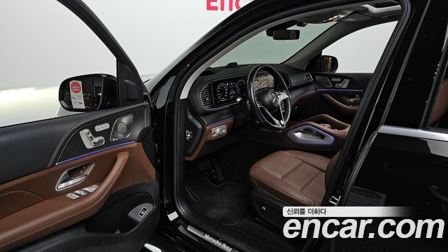Mercedes-Benz GLE-Class 2024 — photo 10