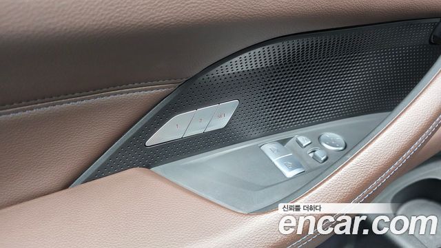 BMW 4-Series 2022 — photo 25
