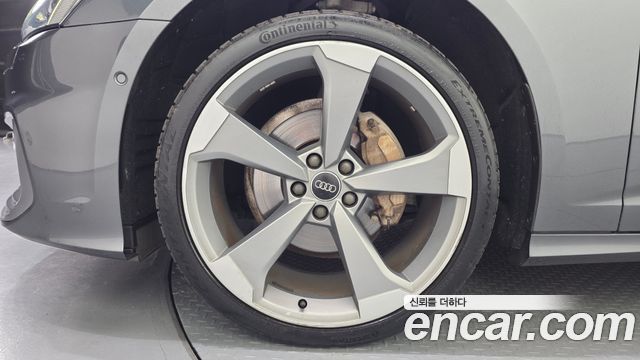 Audi A6 2020 — photo 5