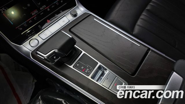 Audi A6 2020 — photo 9