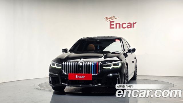 BMW 7-Series 2022 — photo 3