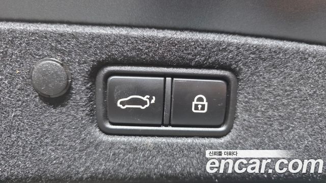 Hyundai Grandeur 2023 — photo 22