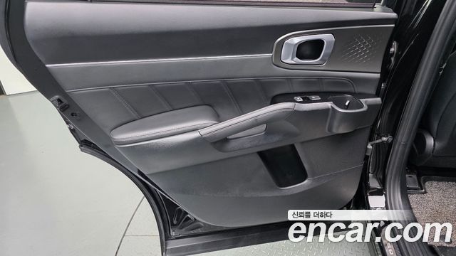 Kia Sorento 2022 — photo 15