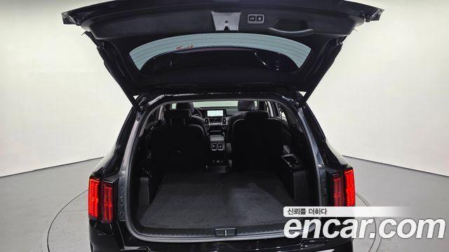 Kia Sorento 2022 — photo 32