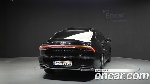 Hyundai Grandeur 2023 — photo 4