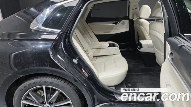 Hyundai Grandeur 2023 — photo 17