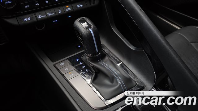 Hyundai AVANTE 2024 — photo 9