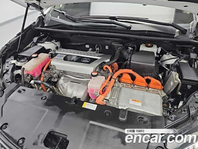Lexus NX 2016 — photo 5
