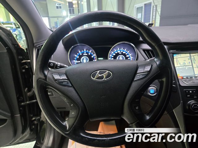 Hyundai Sonata 2014 — photo 12