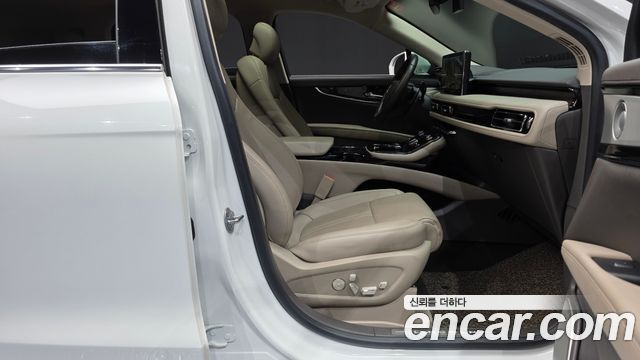 Lincoln Nautilus 2022 — photo 16