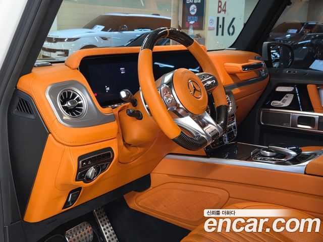 Mercedes-Benz G-Class 2020 — photo 12