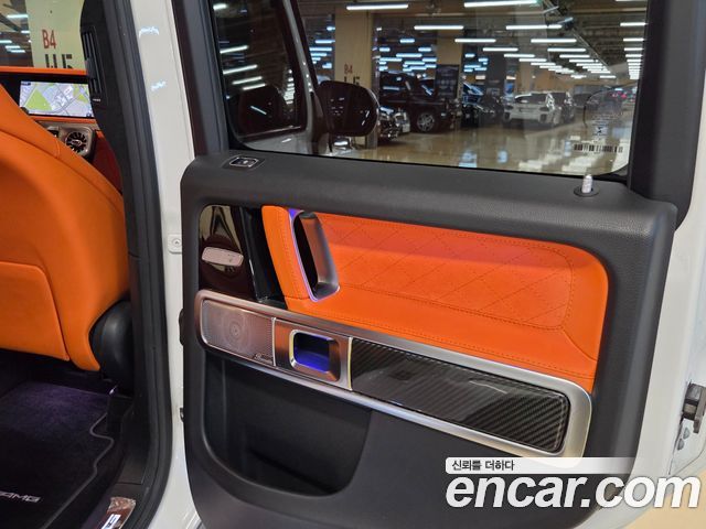 Mercedes-Benz G-Class 2020 — photo 18