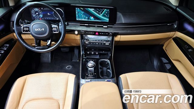 Kia Canival 2023 — photo 7